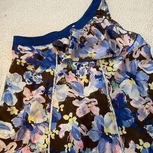 Floral tank top